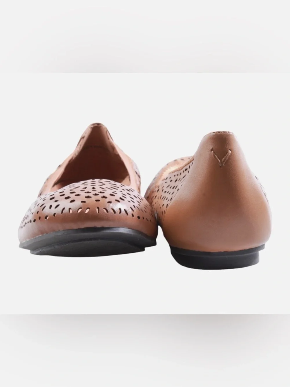 Vionic Women's Robyn Perforated Tan Leather Ballet Flats Toffee Classic